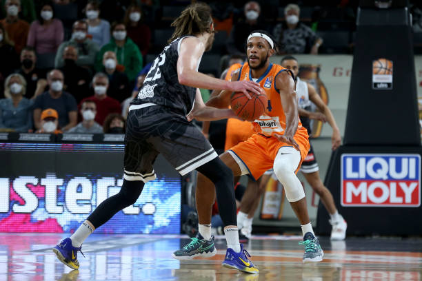 再次成为焦 再次成为焦