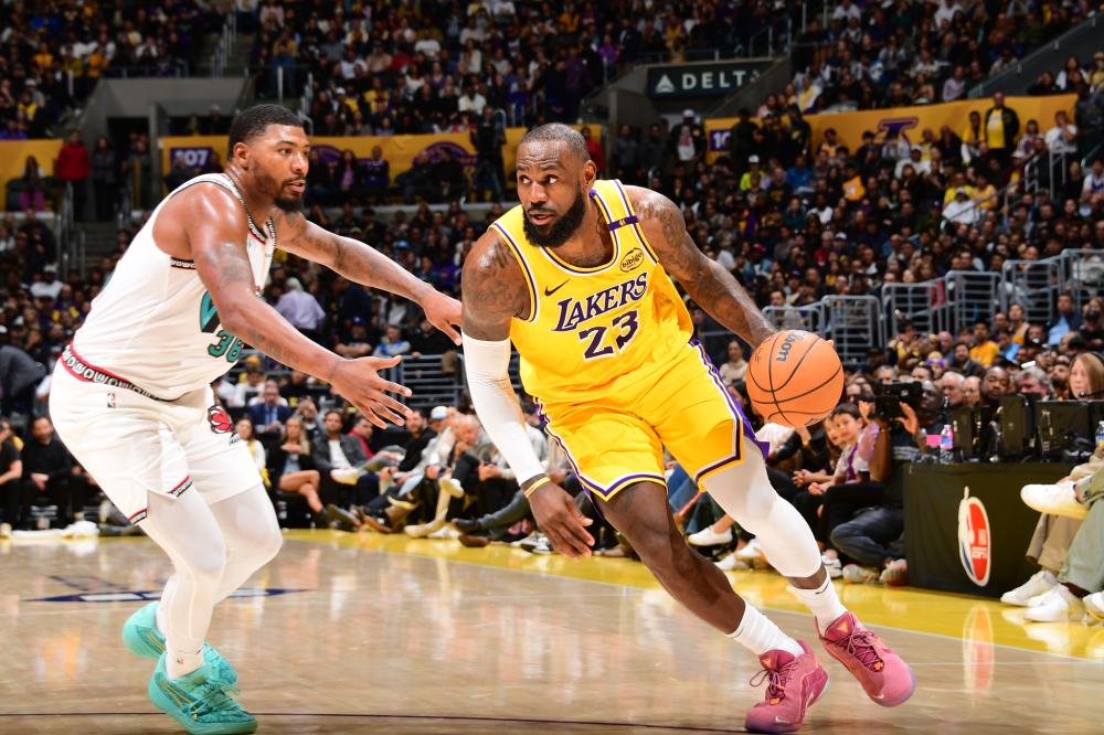 防守端更加 防守端更加