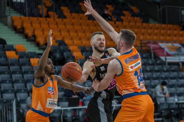 往往在关键 往往在关键